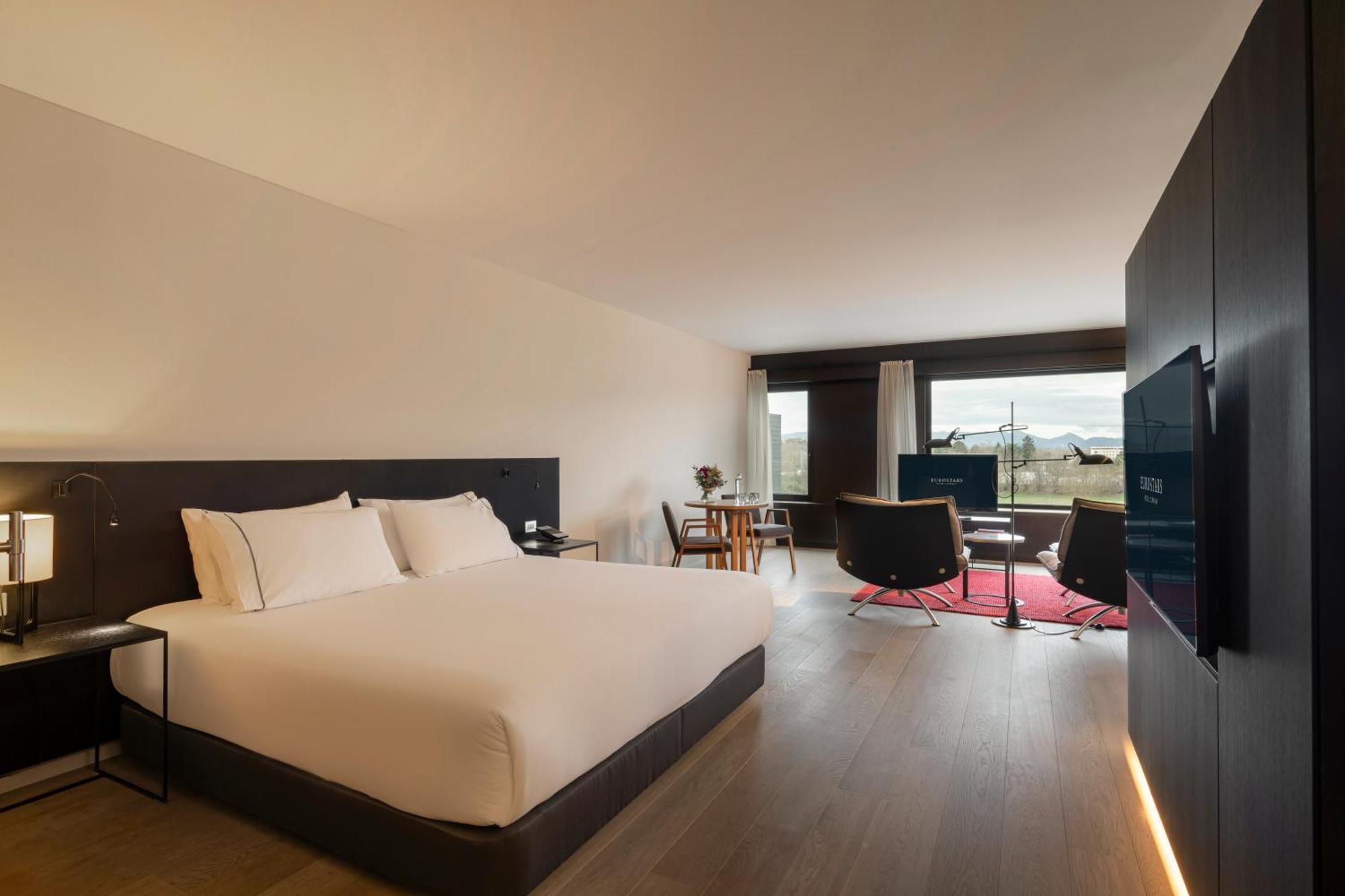 Eurostars Pamplona Hotel Eksteriør billede