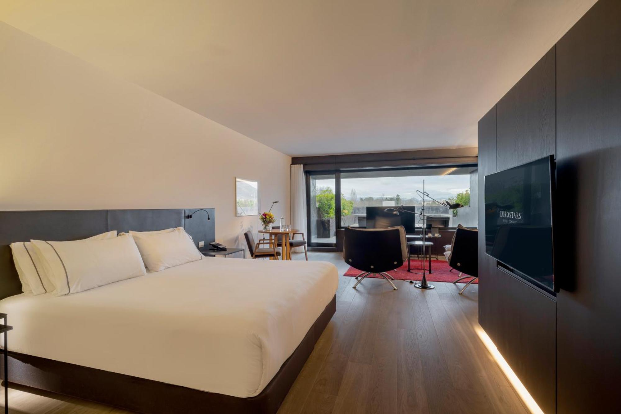 Eurostars Pamplona Hotel Eksteriør billede