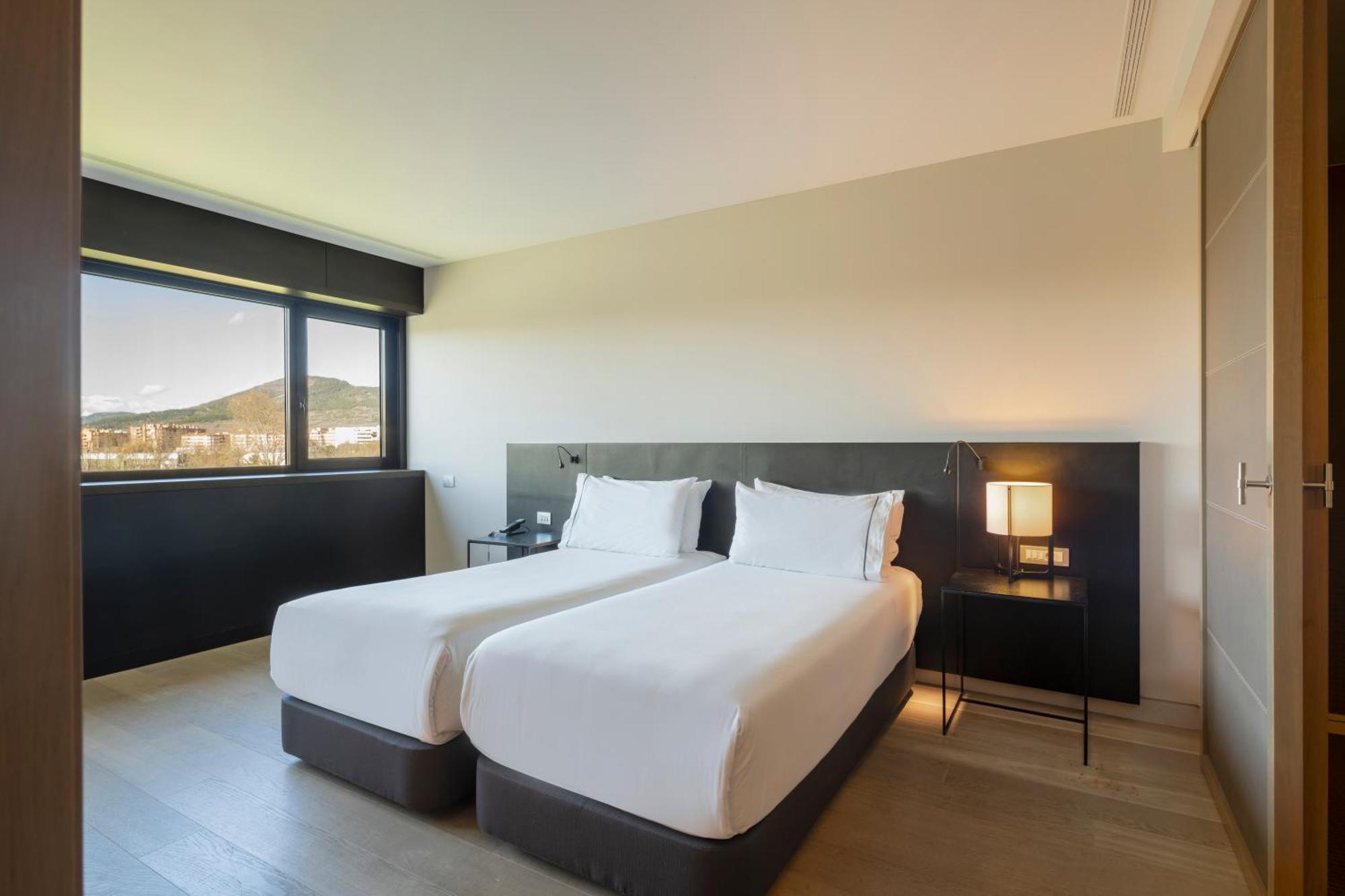 Eurostars Pamplona Hotel Eksteriør billede